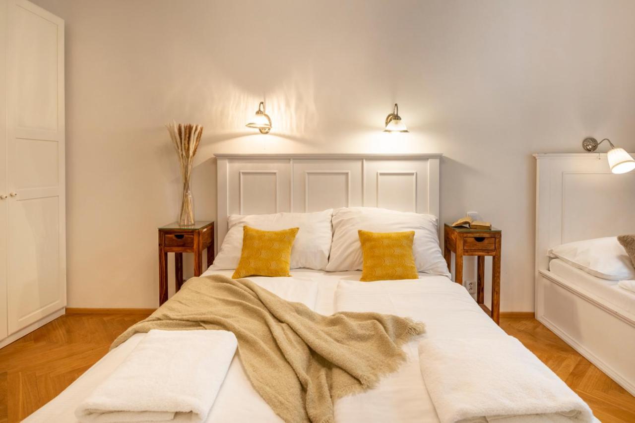 Templova - Old Town Apartments ปราก ภายนอก รูปภาพ