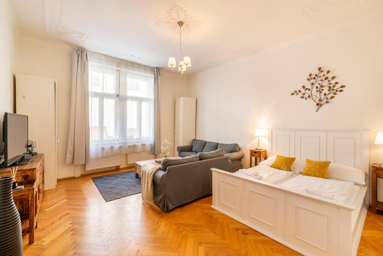 Templova - Old Town Apartments ปราก ภายนอก รูปภาพ